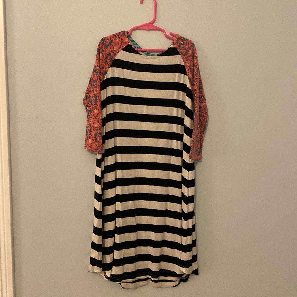 Matilda Jane girls size 10 dress. 3/4 length sleeve. So soft and cute!